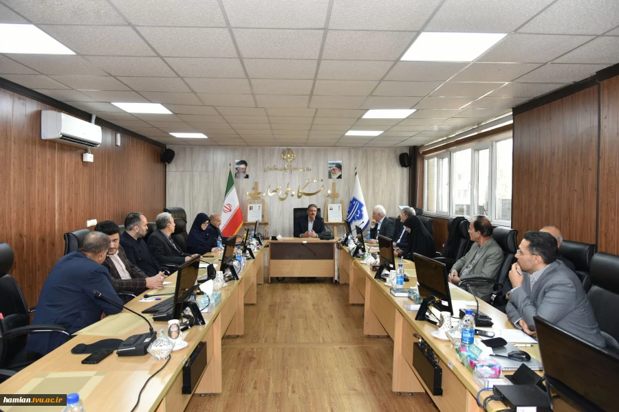 به همت بنیاد حامیان دانشگاه صورت گرفت؛

امضای تفاهم‌نامه همکاری مشترک با مؤسسه خیریه حاج علی اکبر ابراهیمی در دانشگاه ملی مهارت 5