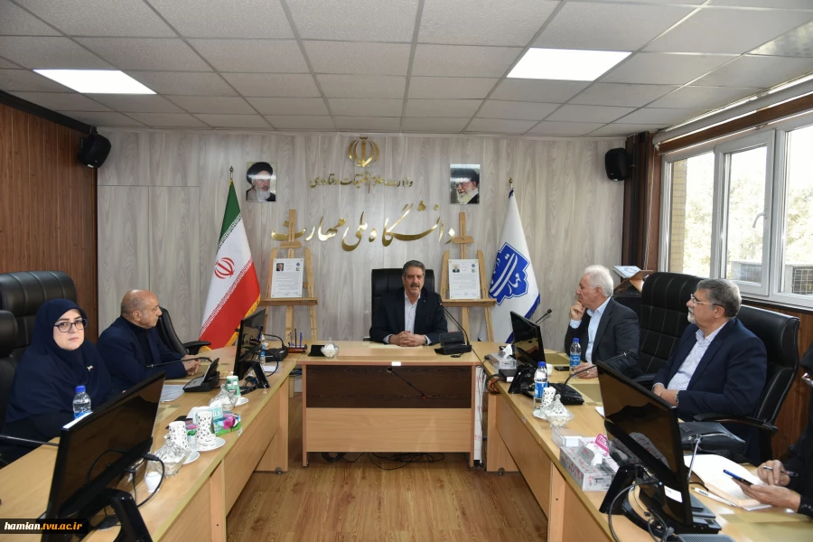 به همت بنیاد حامیان دانشگاه صورت گرفت؛

امضای تفاهم‌نامه همکاری مشترک با شرکت قالی سلیمان در دانشگاه ملی مهارت 5