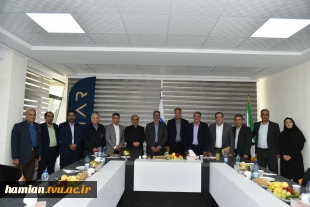 در راستای گسترش تعاملات ارتباط با صنعت صورت گرفت:
امضای تفاهم‌نامه مشترک بین دانشگاه ملی مهارت و شرکت دیارخودرو 2