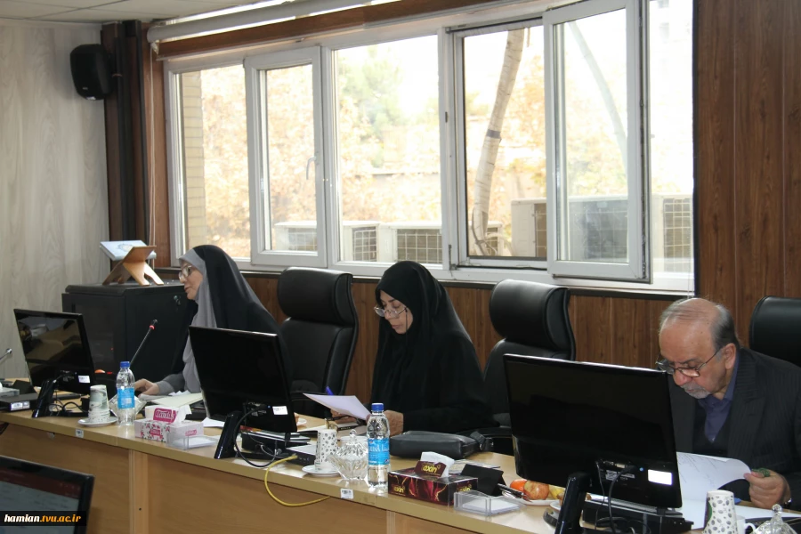 بنیاد حامیان دانشگاه ملی مهارت برنامه‌های سال نخست را تصویب کرد 7