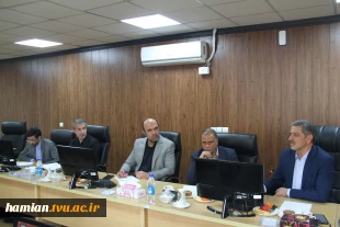 بنیاد حامیان دانشگاه ملی مهارت برنامه‌های سال نخست را تصویب کرد 8