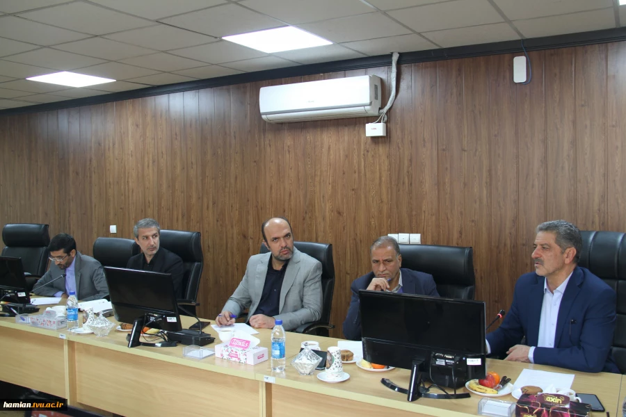 بنیاد حامیان دانشگاه ملی مهارت برنامه‌های سال نخست را تصویب کرد 8