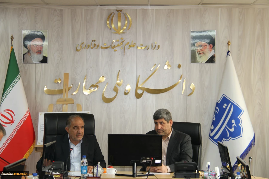 بنیاد حامیان دانشگاه ملی مهارت برنامه‌های سال نخست را تصویب کرد 13