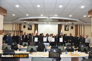 برگزاری چهارمین جلسه بنیاد حامیان دانشگاه ملی مهارت با حضور خیرین و مسئولان دانشگاه 18